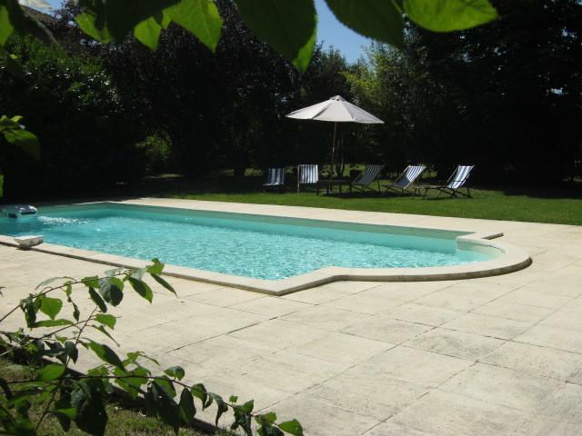 Petit Chateau Le Piot Bed & Breakfast Fleurance Bagian luar foto